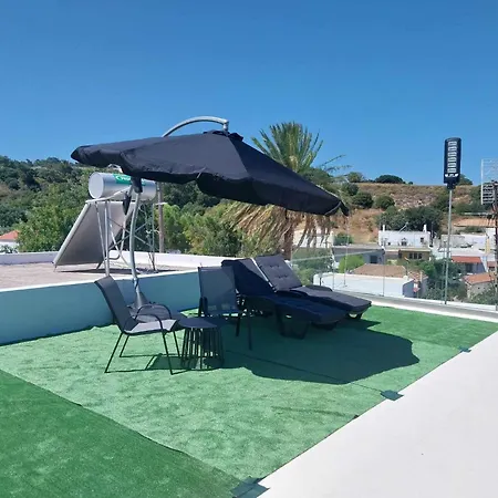 Apartment Sioutis House Soroni